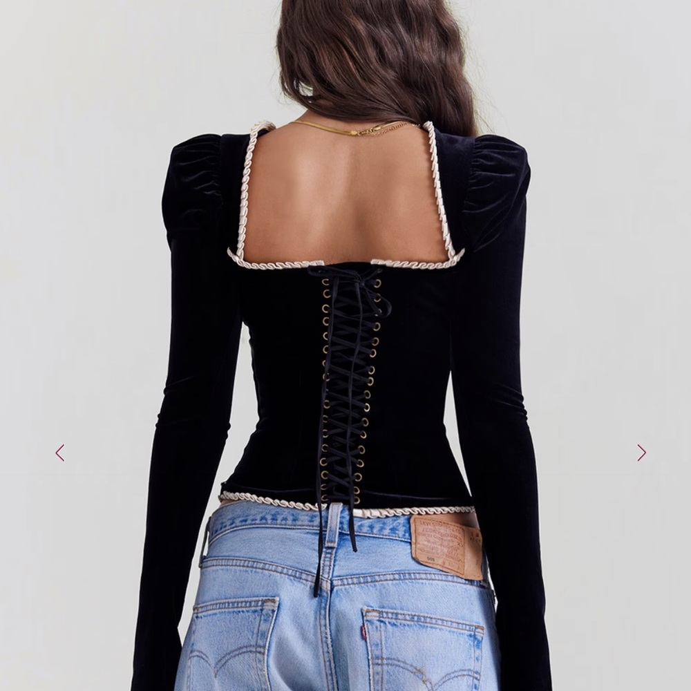 House of CB NOA Black Velvet Corset - Picture 3 of 11